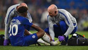 Nach Informationen von SPOX und Goal will Chelsea trotz der Verletzung mit Hudson-Odoi verlängern. Das Vertragsangebot soll ein wöchentliches Gehalt von rund 115.000 Euro für den Nationalspieler vorsehen, was einem Jahresgehalt von 6 Mio. Euro entspräche.