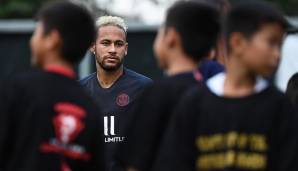 Mit NEYMAR (27/Paris Saint-Germain) ist bekanntlich noch ein absoluter Weltstar auf dem Markt. Der Brasilianer wäre aber in Sachen Ablösesumme und Gehalt viel zu teuer. Eine Rückkehr nach Spanien – entweder zu Barca oder Real – ist wahrscheinlicher.