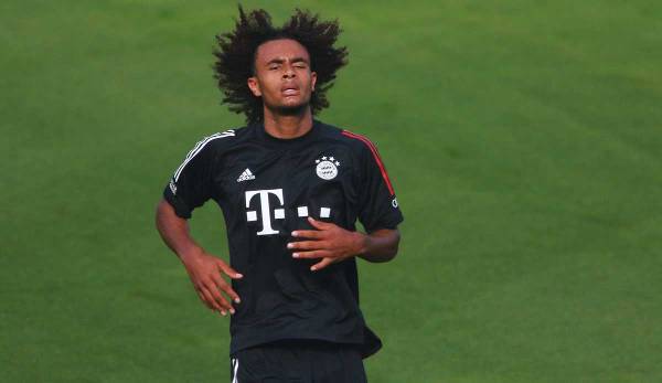 Joshua Zirkzee bleibt beim FC Bayern.