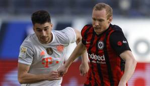 Letztmals stand Marc Roca (l.) vor über einem Monat in der Bayern-Startelf.