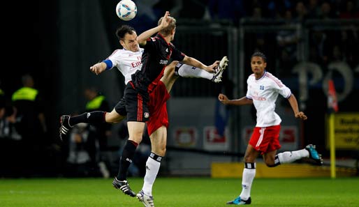 In der BayArena war beim Topspiel des Spieltags jeder Meter hart umkämpft