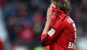 Stefan Kießling saß gegen Augsburg zunächst nur auf der Bank