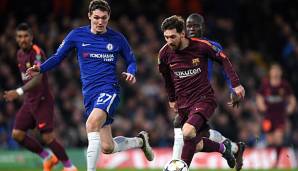 Andreas Christensen im Zweikampf gegen Lionel Messi