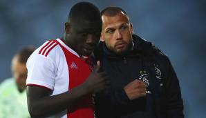 "BRIAN BROBBEY ist der Schnellste hier bei Ajax [...] und sein Ein-Bein-Sprung ist höher als der von Cristiano Ronaldo", kommt U19-Trainer John Heitinga gegenüber ESPN beim 17-jährigen Stürmer regelrecht ins Schwärmen.