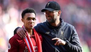 TRENT ALEXANDER-ARNOLD: Mit 20 Jahren schneller, technisch beschlagener und raffinierter als andere auf seiner Position - nicht erst seit seiner genialen Ecke im Halbfinale gegen den FC Barcelona. 1:2 Liverpool.