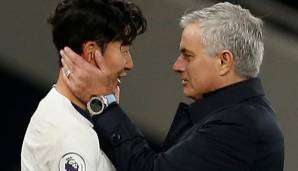 In der vergangenen Saison wurde Trainer Pochettino noch gefeiert, nach einem schwachen Saisonstart aber entlassen. Mit seinem Nachfolger Mourinho läuft es besser. Der Härtetest beim FC Bayern ging aber verloren, genau wie das PL-Spitzenspiel gegen United