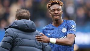 ANGRIFF: TAMMY ABRAHAM startete nach Leihen zu Aston Villa und Swansea City in dieser Saison bei den Blues durch, traf bereits 13-mal, ist 1,90 Meter groß, aber auch kein klassischer, sondern ein mitspielender Stoßstürmer und technisch versiert.