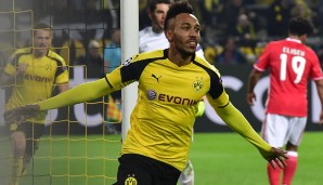 Nur zwei Minuten später macht Aubameyang mit seinem nächsten Doppelpack den Deckel drauf. 3:0 für den BVB - das Stadion kocht