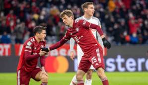 THOMAS MÜLLER: Traf wieder ins richtige Tor. Vor dem 3:0 mit klasse Zuspiel, beim 5:0 mit sattem Abschluss, beim 6:1 clever. Auch ein Grund für die starke Lewandowski-Leistung. Vor allem gegen den Ball ein sehr wichtiger Erfolgsfaktor. Note: 1,5