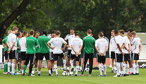 Elf aus 23: Bundestrainer Joachim Löw hat für die Startelf die Qual der Wahl