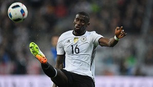 Antonio Rüdiger könnte sich in der Nationalmannschaft auch einen Platz als Rechtsverteidiger vorstellen