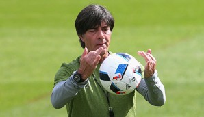 Joachim Löw und sein Team verbesserten sich im FIFA-Ranking auf den vierten Rang