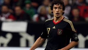 MATS HUMMELS: Hummels feierte beim 3:0-Testspielsieg gegen Malta im Jahr 2010 sein Länderspieldebüt. Der damals 21-Jährige kam für Serdar Tasci ins Spiel. Doppelter Torschütze damals war ein gewisser Cacau.