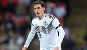 Sebastian Rudy: Kam zur Pause für Khedira. Spielte früh im zweiten Durchgang zwei schlampige Fehlpässe. Wirkte weniger stabil als sein Vorgänger. Dann aber stark, wie er vor Burgstaller weggrätschte (87.). Note: 3,5.