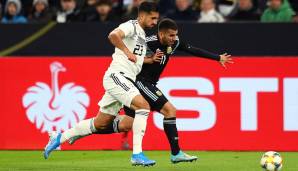 EMRE CAN: Lange ein überzeugendes Comeback des Juve-Profis im ersten Länderspiel nach rund einjähriger Pause. Als rechter Innenverteidiger mit starker Passquote, ließ sich aber in der nervösen Schlussphase anstecken. Kam beim Ausgleich zu spät. Note: 3.