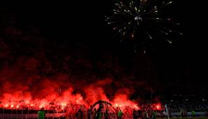 Um 20.45 Uhr war dann die Frankfurter Eintracht an der Reihe: In Schweinfurt herrschte Silvester-Stimmung