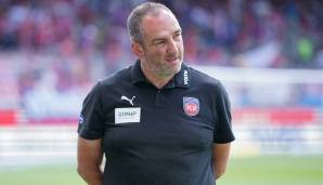 Die Elf von Heidenheim-Trainer Frank Schmidt geht heute als Außenseiter in die Partie gegen Union Berlin.