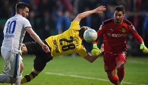 Flugeinlage von Ginter! Lotte spielt munter mit, der BVB tut sich schwer - nach 45 Minuten noch keine Treffer