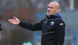 Stefan Emmerling befindet sich mit Paderborn mitten im Abstiegskampf