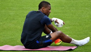 Patrice Evra ist im Training auf die Hand gefallen