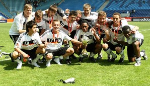 Yunus Malli (links unten) wurde schon 2009 mit Deutschlands U17 Europameister