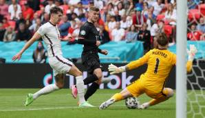 ENGLAND - JORDAN PICKFORD: Hatte gegen die DFB-Offensive nicht allzu viel zu tun, zeichnete sich aber zweimal aus. Machte Werner bei dessen Chance nervös, parierte mit einem sensationellen Reflex Havertz’ verdeckten Schuss in der 48. Minute. Note: 2.