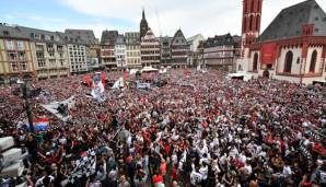 Eintracht Frankfurt hat in der letzten Saison den DFB-Pokal gewonnen.