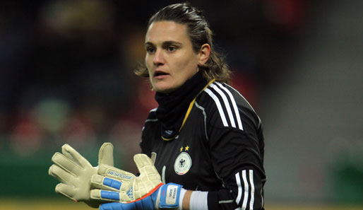 Nadine Angerer bleibt bis 2012 beim 1. FFC Frankfurt