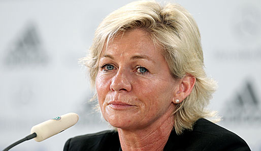 Bundestrainerin Silvia Neid hat Fehler bei der Weltmeisterschaft eingeräumt