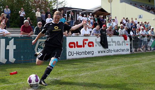 Melanie Behringer besiegte mit dem 1. FFC Frankfurt Bad Neuenahr