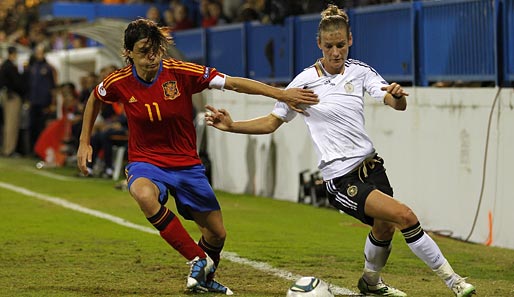 Simone Laudehr (r.) ist seit 2007 deutsche Nationalspielerin