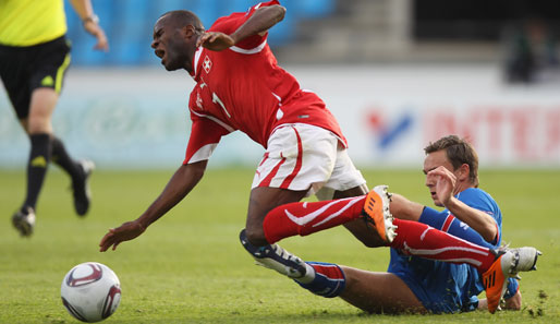 Innocent Emeghara (l.) war kaum zu halten und erzielte den 2:0-Endstand