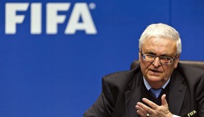 Theo Zwanziger hofft, dass bald Licht ins Dunkeln der FIFA-Machenschaften kommt