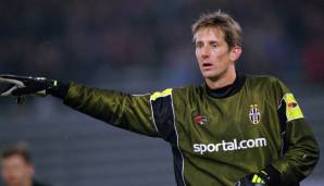 Edwin van der Sar: 1999 von Ajax zu Juventus. Ein echtes Schnäppchen gelang Juve mit der Verpflichtung des langen Niederländers, der zweimal Zweiter mit den Bianconeri wurde und dann einem gewissen Gianluigi Buffon weichen musste