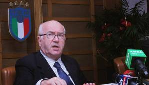 Carlo Tavecchio wird sexueller Missbrauch vorgeworfen