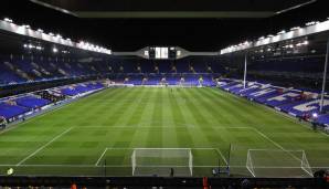 WHITE HART LANE (London): 118 Jahre residierten die Spurs in ihrer Spielstätte. Gary Lineker verlor einst einen Zahn bei einem Spiel. Als das Stadion 2017 abgerissen wurde, sagte Lineker, dass man sich bei ihm melden solle, falls der Zahn auftaucht.