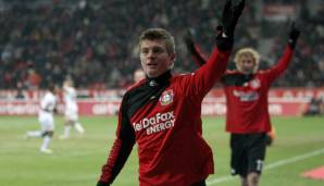 TONI KROOS, Bayer Leverkusen, Potenzial - 88: Kroos war 2009 an Leverkusen ausgeliehen und ging 2010 nach München zurück. Mit Bayern gewann er zwei Meisterschaften und die CL 2013. Seit 2014 spielt er für Real Madrid und gewann noch dreimal die CL.