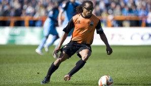 Im Alter von 39 Jahren feierte sein Comeback beim unterklassigen Barnet FC - und zwar als Spielertrainer.