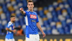 ARKADIUSZ MILIK (SSC Napoli): Der Pole steht nach Vertragsstreitigkeiten zum Verkauf. Wie das polnische Portal sport.pl unter Berufung auf die AS berichtet, zählt der FC Bayern zu den Interessenten. 15 Mio. hat Napoli wohl veranschlagt.