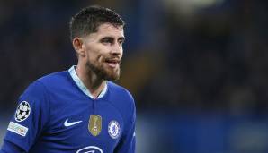 JORGINHO: Der Vertrag des Italieners läuft im kommenden Sommer aus, Interessenten gibt es einige. Die spanische Sport berichtet, dass der FC Barcelona und AC Mailand aktuell die besten Chancen auf eine Verpflichtung Jorginhos hätten.