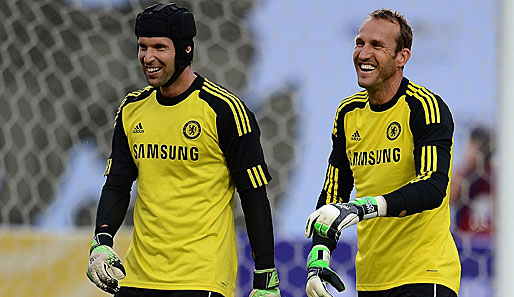 Petr Cech und Mark Schwarzer hätten Wayne Rooney gerne in London