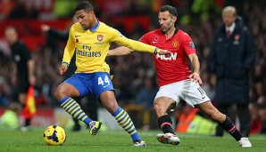 Arsenal und Serge Gnabry (l.) unterlagen am Sonntag Manchester United und Ryan Giggs (r.) mit 0:1