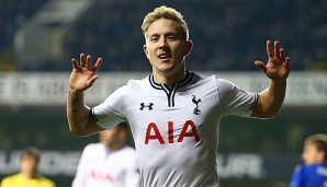 Lewis Holtby könnte eine wichtige Rolle im Draxler-Transfer spielen