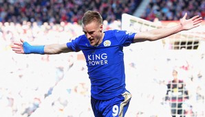 Jamie Vardy steht mit den Foxes vor dem Titel