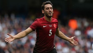 Jubelt Calhanoglu bald für Tottenham?