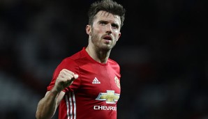 Michael Carrick trifft mit Manchester United auf Arsenal