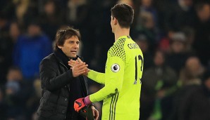 Thibaut Courtois spricht über seinen Trainer Antonio Conte