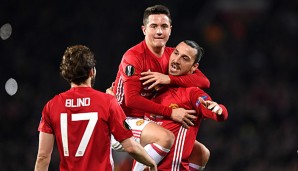 Zlatan Ibrahimovic feiert einen Treffer mit Ander Herrera