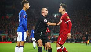 Mason Holgate hatte Roberto Firmino unsauber über die Werbebande manövriert