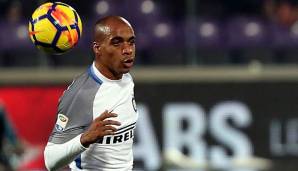 Joao Mario bei der Ballannahme für Inter Mailand